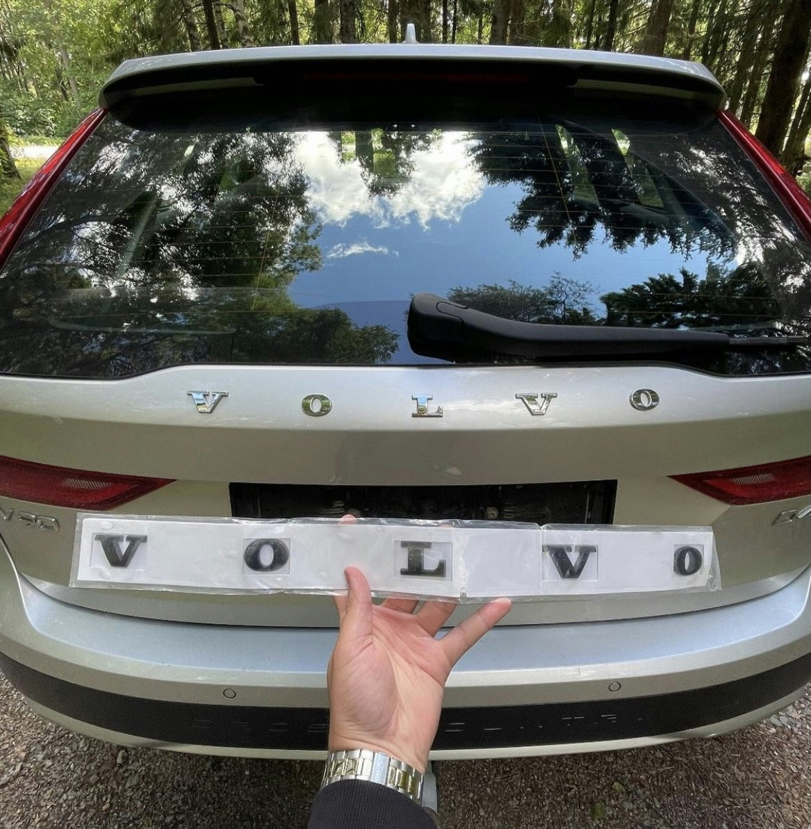 Volvo Lettering Emblem - Black