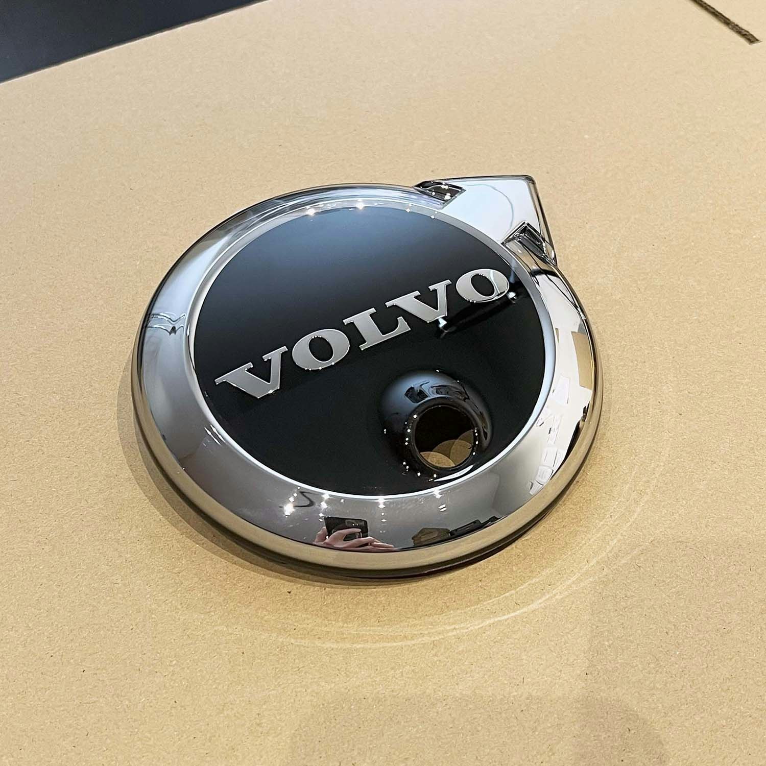 Volvo Orgianl Facelift Emblem M/ 360 Kamera
