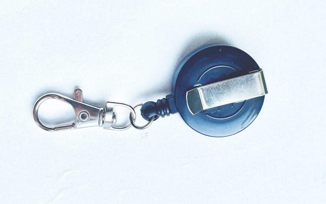 Nummerlappshållare-Nyckelhållare med strass silver