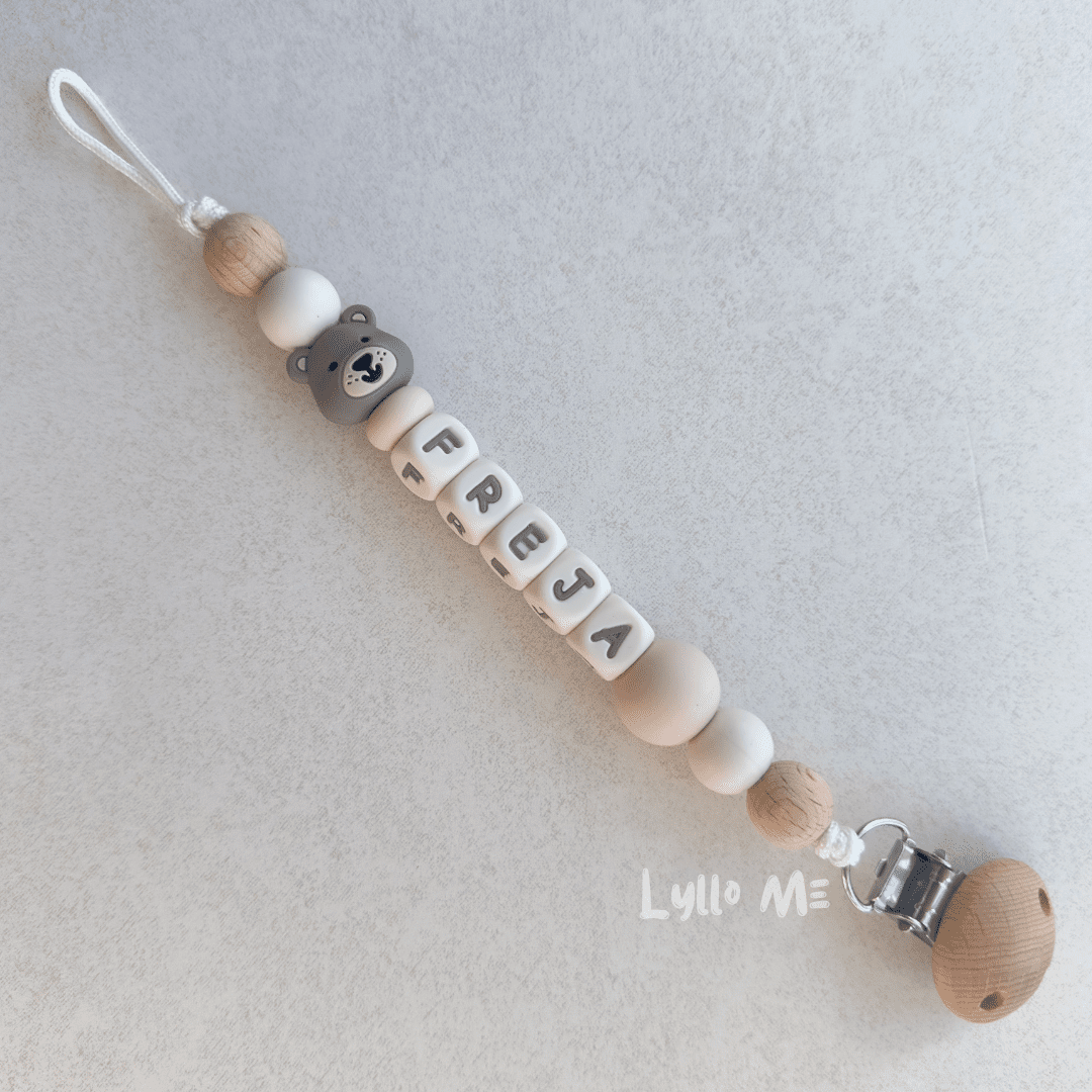 PACIFIER HOLDER WITH NAME (ORDER) - LylloMe