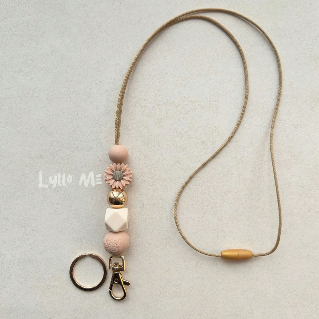 ID - KORT/NYCKEL   HALSBAND - LylloMe