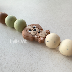 BADGEHÅLLARE PUPPY choklad /pistage