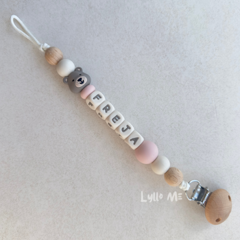 Napphållare med namn Lilla Björnen Taupe/Light Pink/Cream