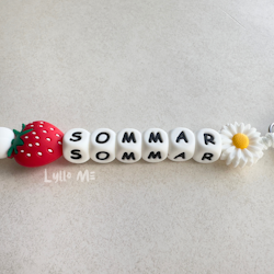 Pacifier holder with name Strawberry /White