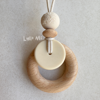 AMNINGSHALSBAND- EMBOSSED-IVORY