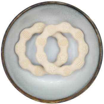 BITFIGUR I SILIKON - RING MED STRUKTUR  - CREAM