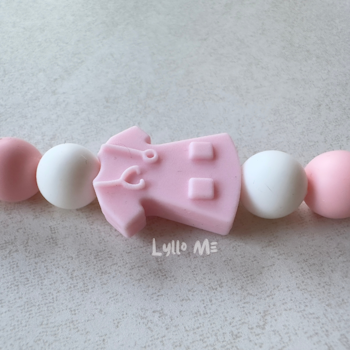 ID/ BADGE HÅLLARE med  VALFRI TEXT (max 12 bokstäver) Peach Pink Dress