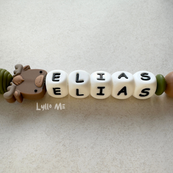 Pacifier holder with name Moose /White