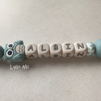 Napphållare med namn - OWL- GREY BLUE / CREAM 1