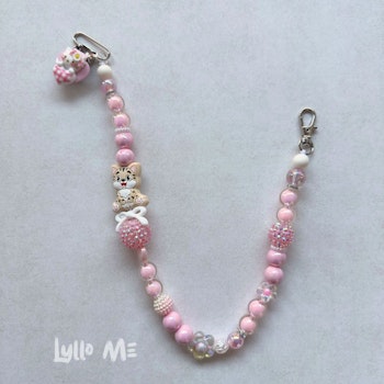 BADGEHÅLLARE KITTYCAT med bling ROSA (elastisk)