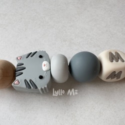 Napphållare med namn Cat Glacier Grey / CREAM