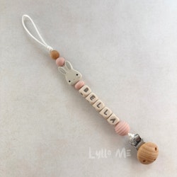 NAPPHÅLLARE med namn  -BUNNY - WOOL- LIGHT OLD PINK/ CREAM