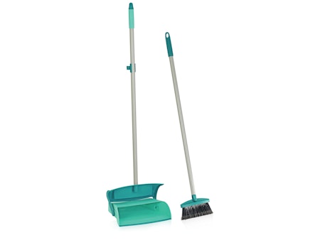 Sweeper set with handle and dust container