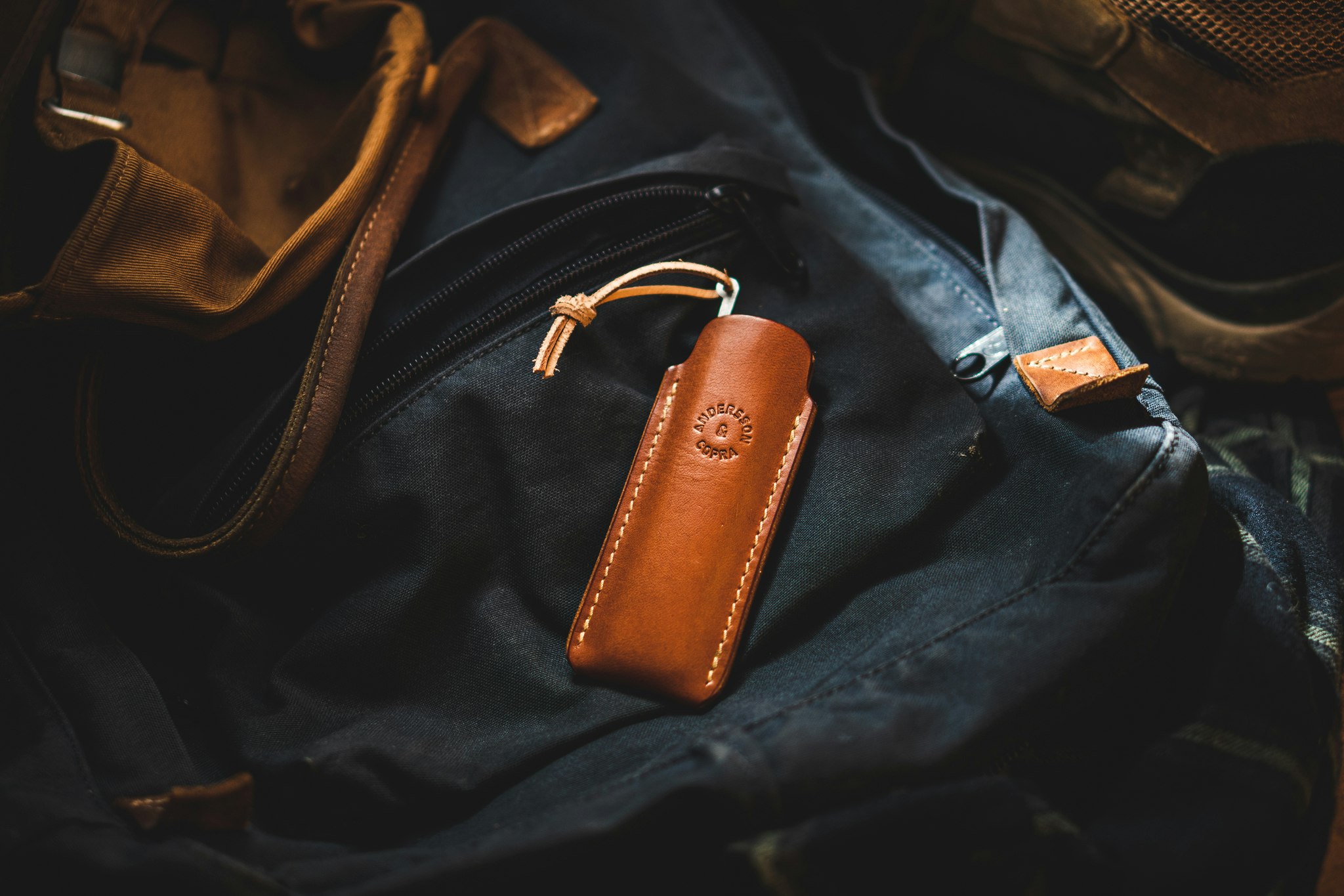 Husky & Pouch - Copper