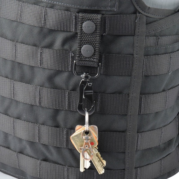 COP 4238 Key holder with rotatable metal carabiner - MOLLE