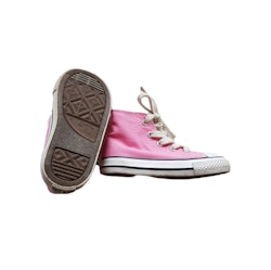 Storlek 22, Converse