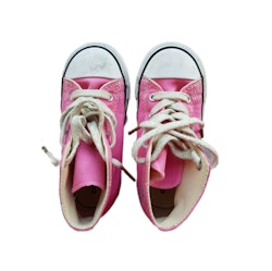 Storlek 25, Converse