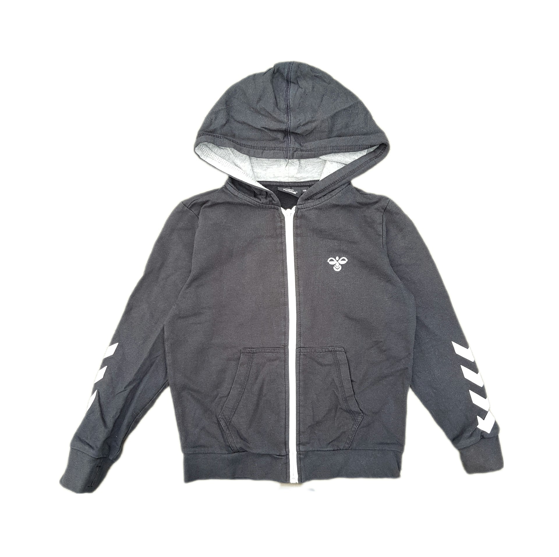 Storlek 128, Hummel