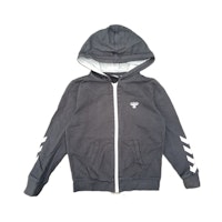 Storlek 128, Hummel