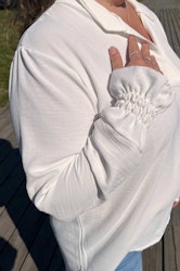 Stina vit lång blus