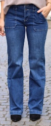 Yvonne jeans i rak modell