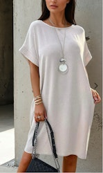 Klänning floral beige