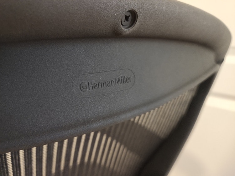 Herman Miller Aeron B/Medium Aluminium - TILLFÄLLE