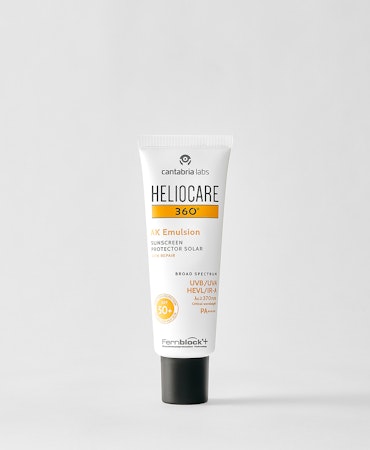AK Fluid SPF 100+