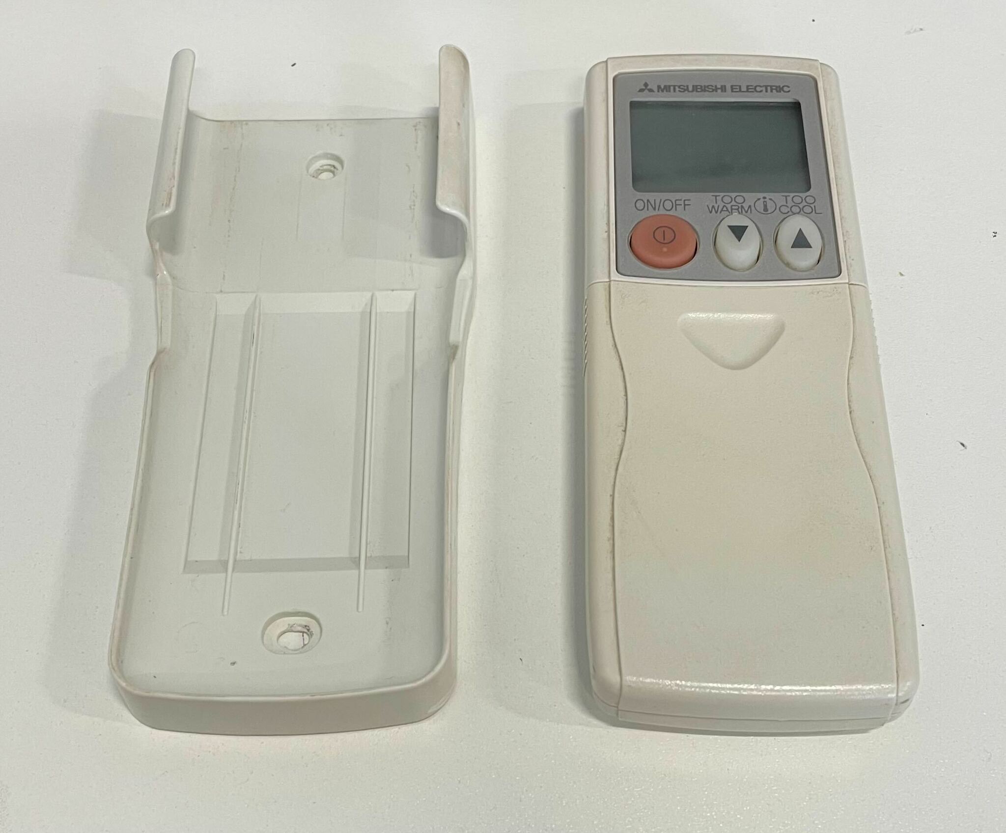 Mitsubishi Electric Remote Control with Holder (KM08A)