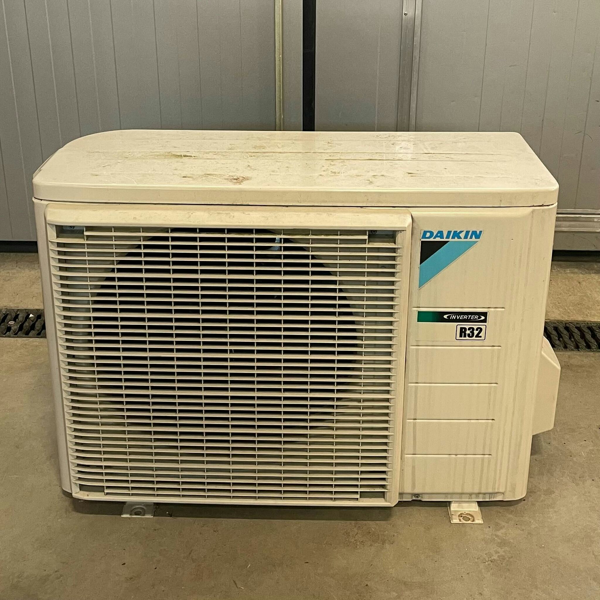 Daikin outdoor unit RXTM30N2V1B