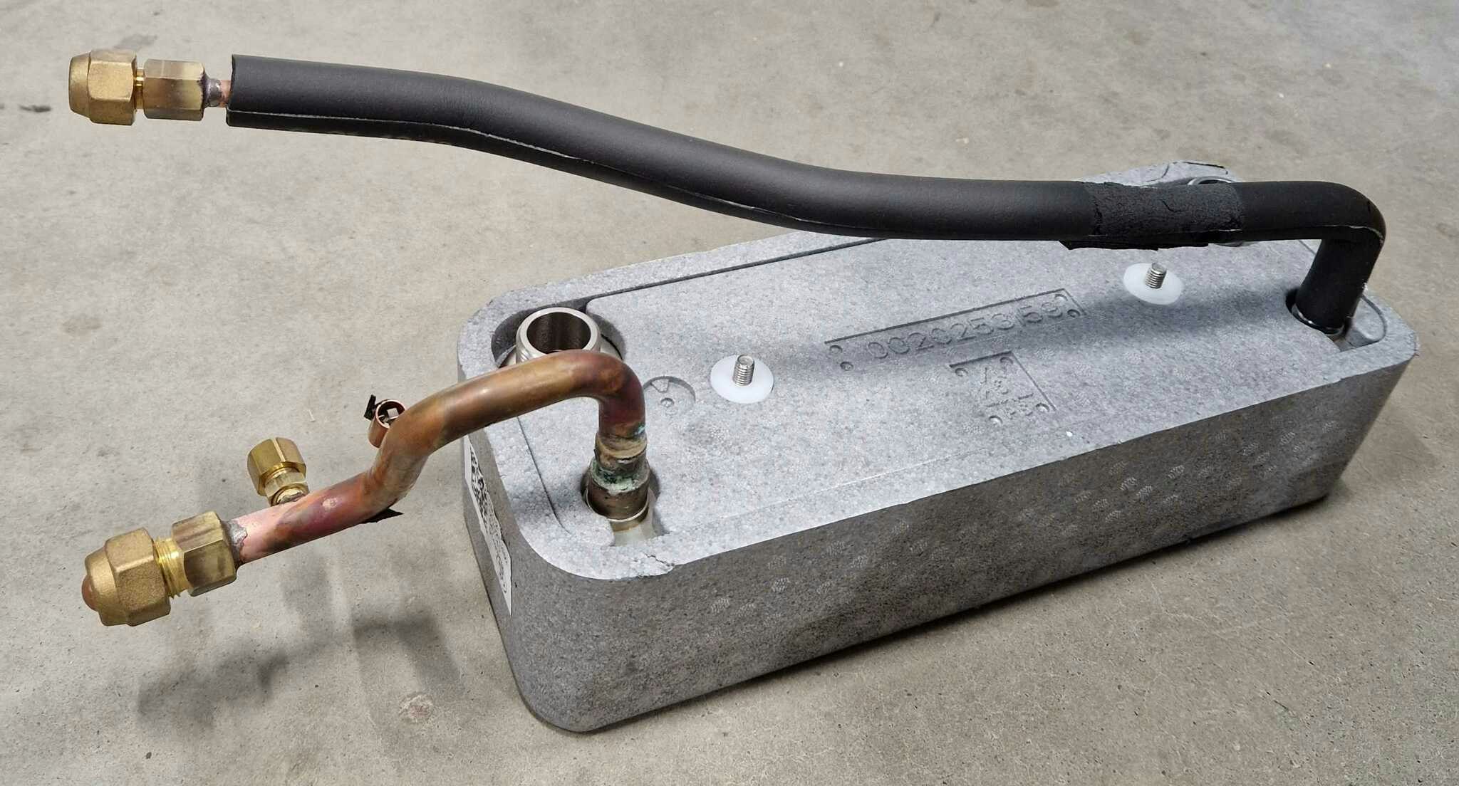 Vaillant Condenser Part no. 0020273865