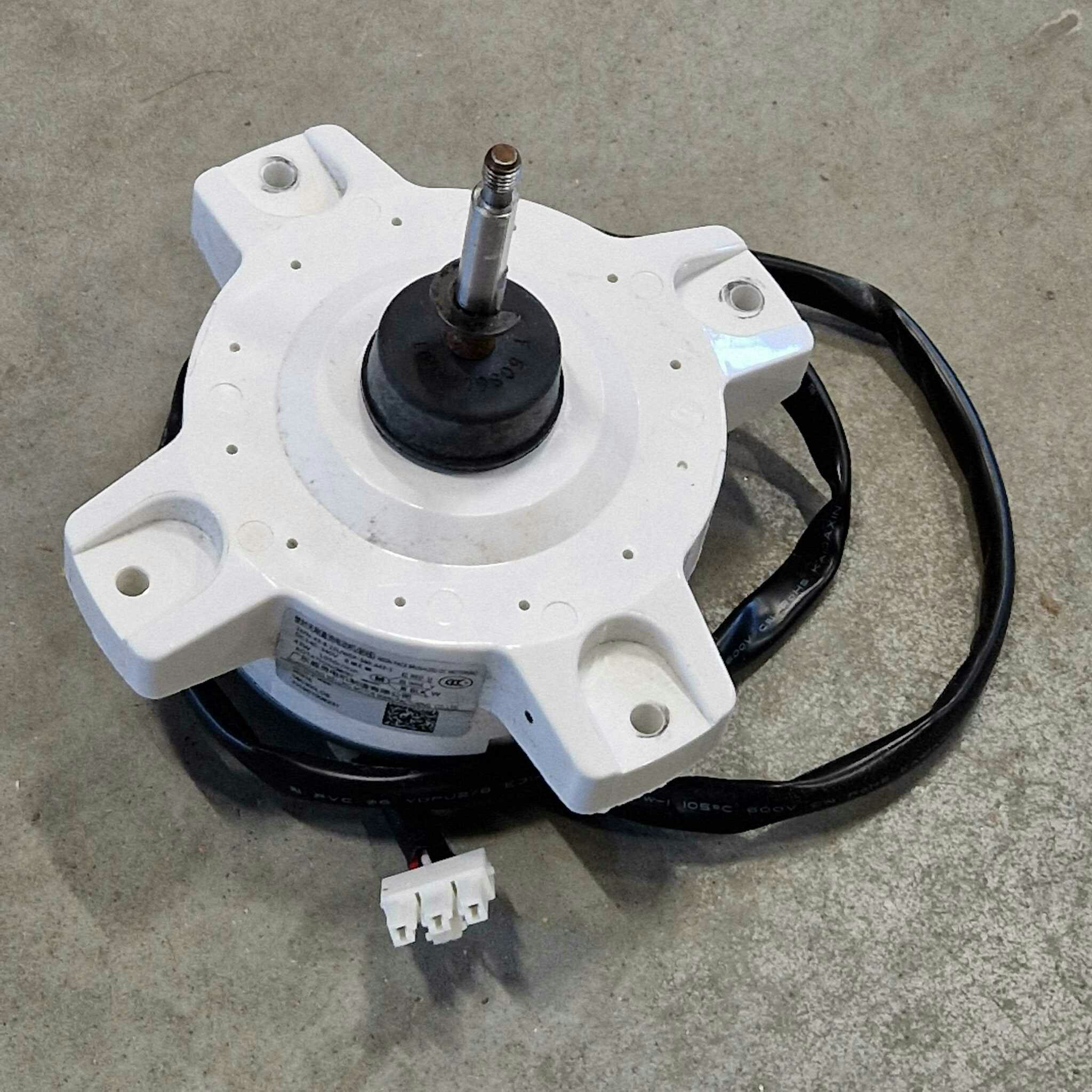 Toshiba Fan Motor Part no. 43T21460