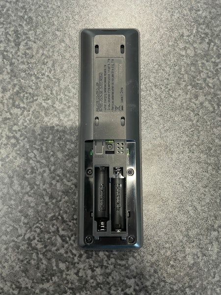 Toshiba remote controller part no.WH-UA04UE