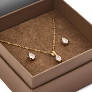 Mockberg Belle Gold Combo Sett / Øreringer + kjede