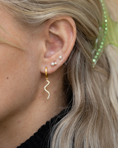 By Biehl Pearl Double Stud Gold