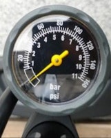 Gulvpumpe 160 psi.