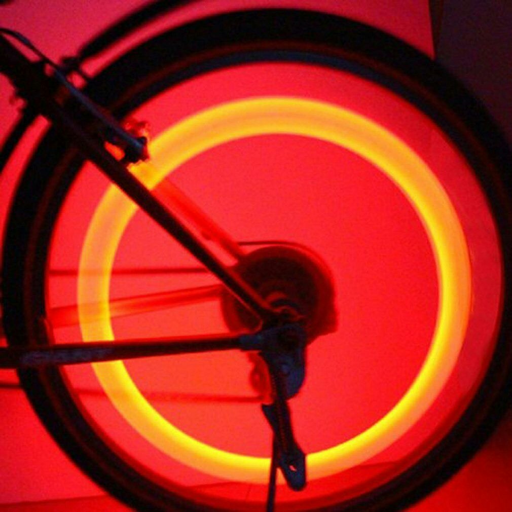 LED-valot polkupyörän pyöriin