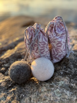 Yoga-bollar
