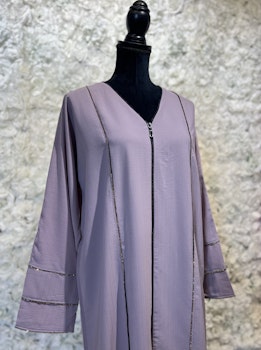 Abaya Liyana