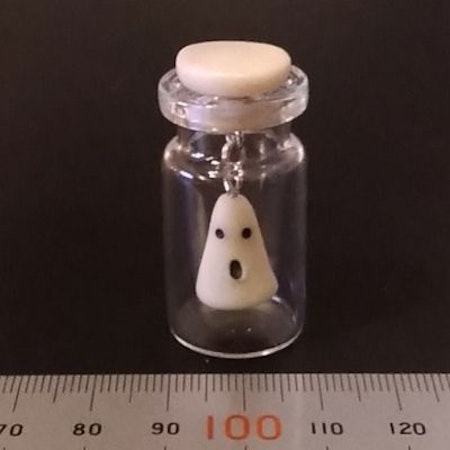 Spöke i glasburk
