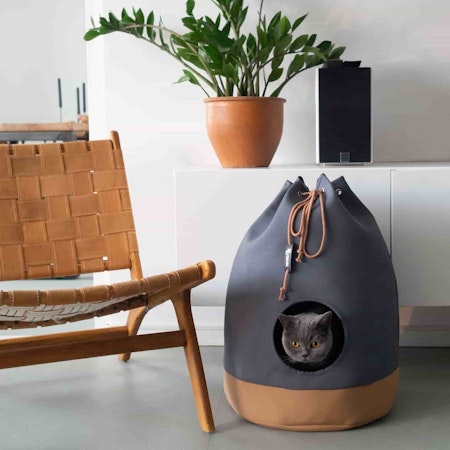 CASA Cognac hule til katt eller små hunder. District 70