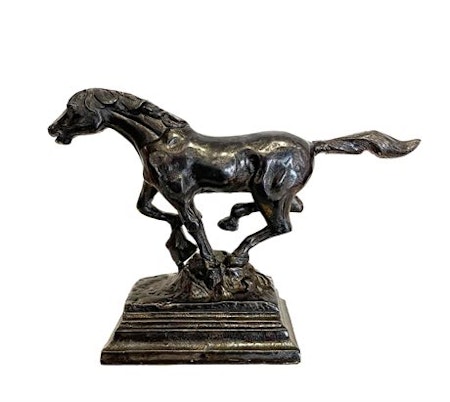 Equestrian Horse alum raw antique black