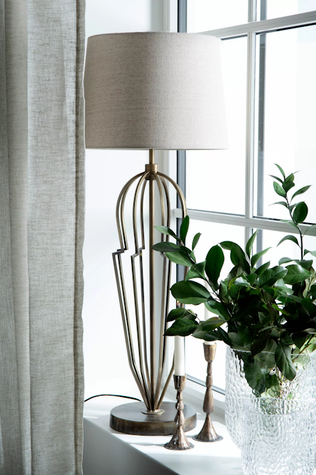 Bordslampa Luana Antik Mässing