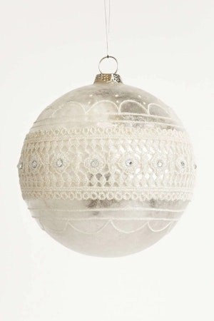 White Ball with Glitter 15 cm