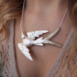 Fluttering Swallow Halskette - Silber