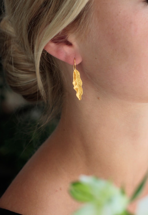 Thin Leaves Earrings - Gold