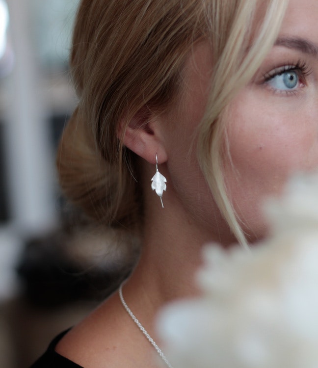 Tiny Leaf Earrings - Silver