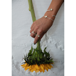 Italian White Sunflower Armband  - Silver
