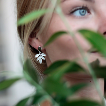 Olive Twig Earrings, örhängen silver / guld