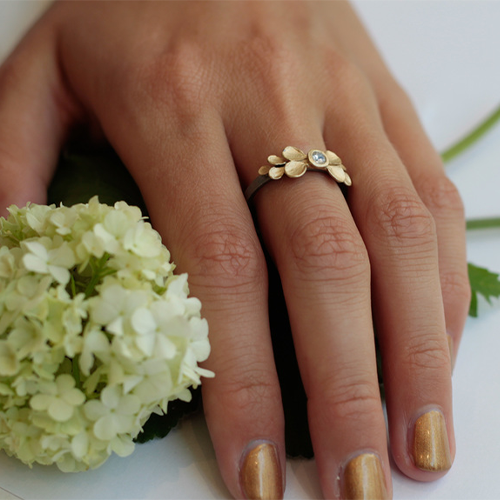 The Sublime Dahlia Ring - Brons